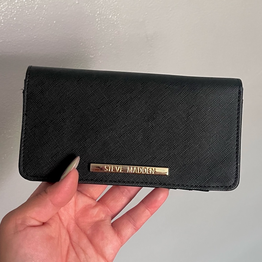 Black Foldable Steve Madden Wallet